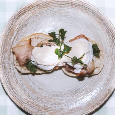 EGGS BENEDICT SENCILLOS
